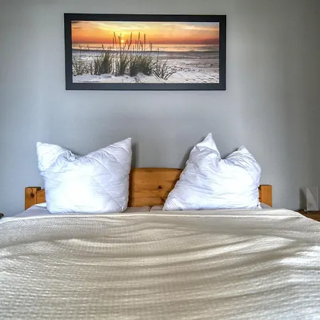 - Haus H, App 0h0508 Appartement
