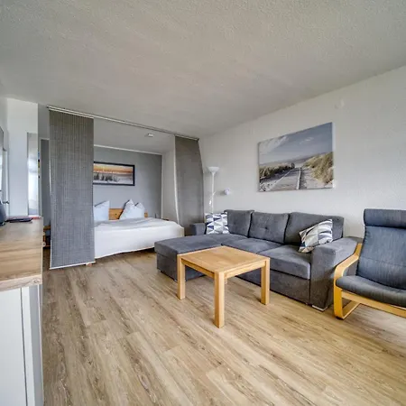- Haus H, App 0h0508 *